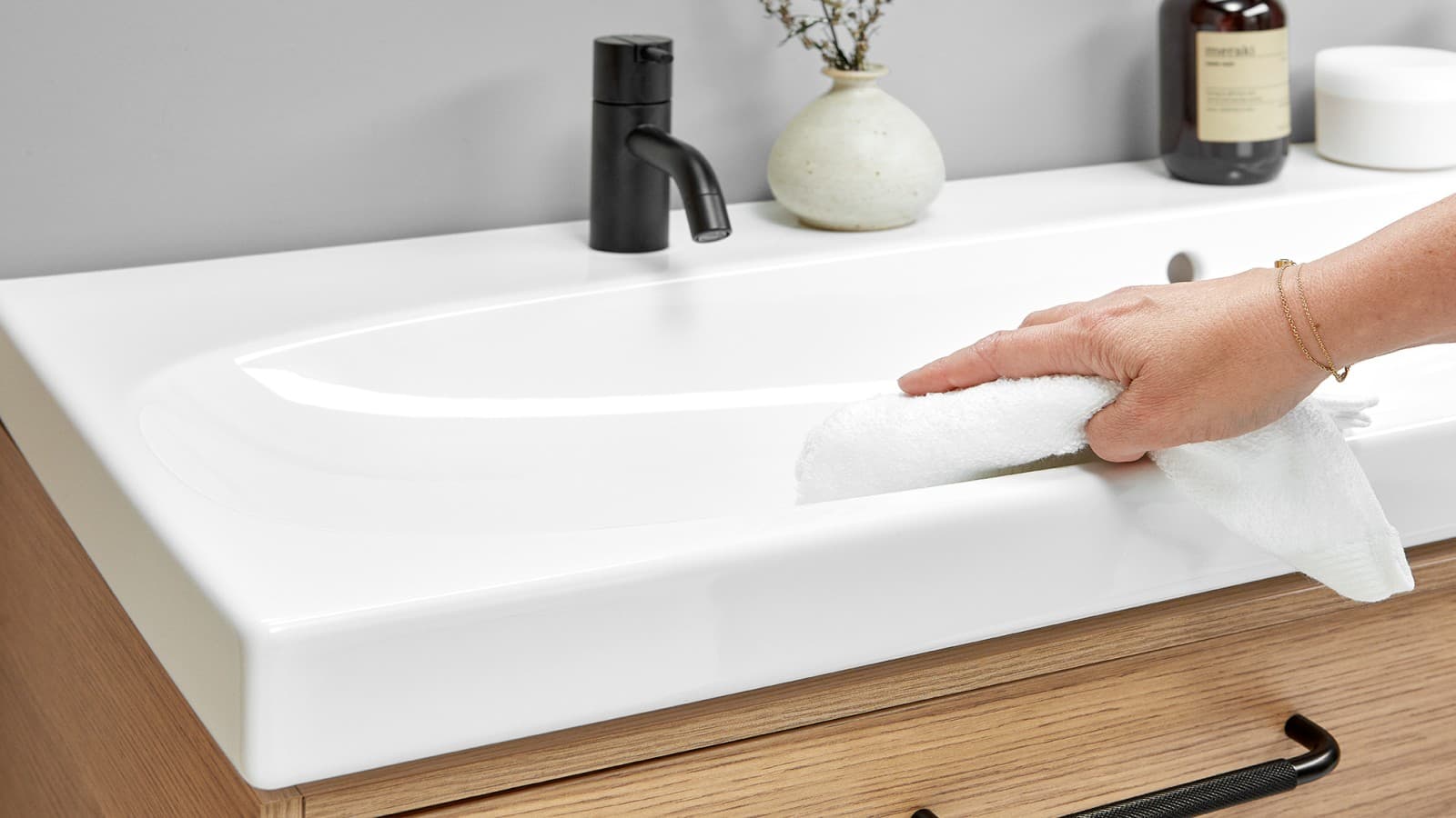 Pidä kylpyhuoneesi siistinä Pidä kylpyhuoneesi siistinä